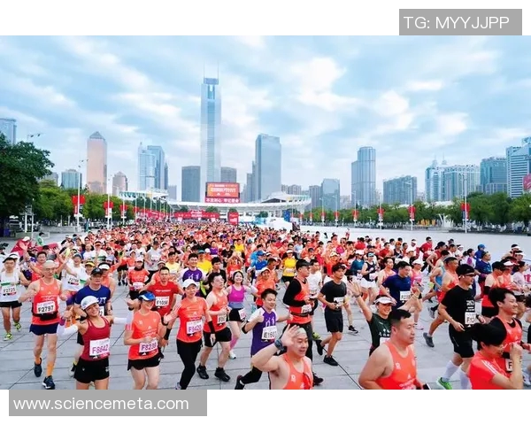 深化体育改革推动全民健身发展新战略提升体育产业国际竞争力